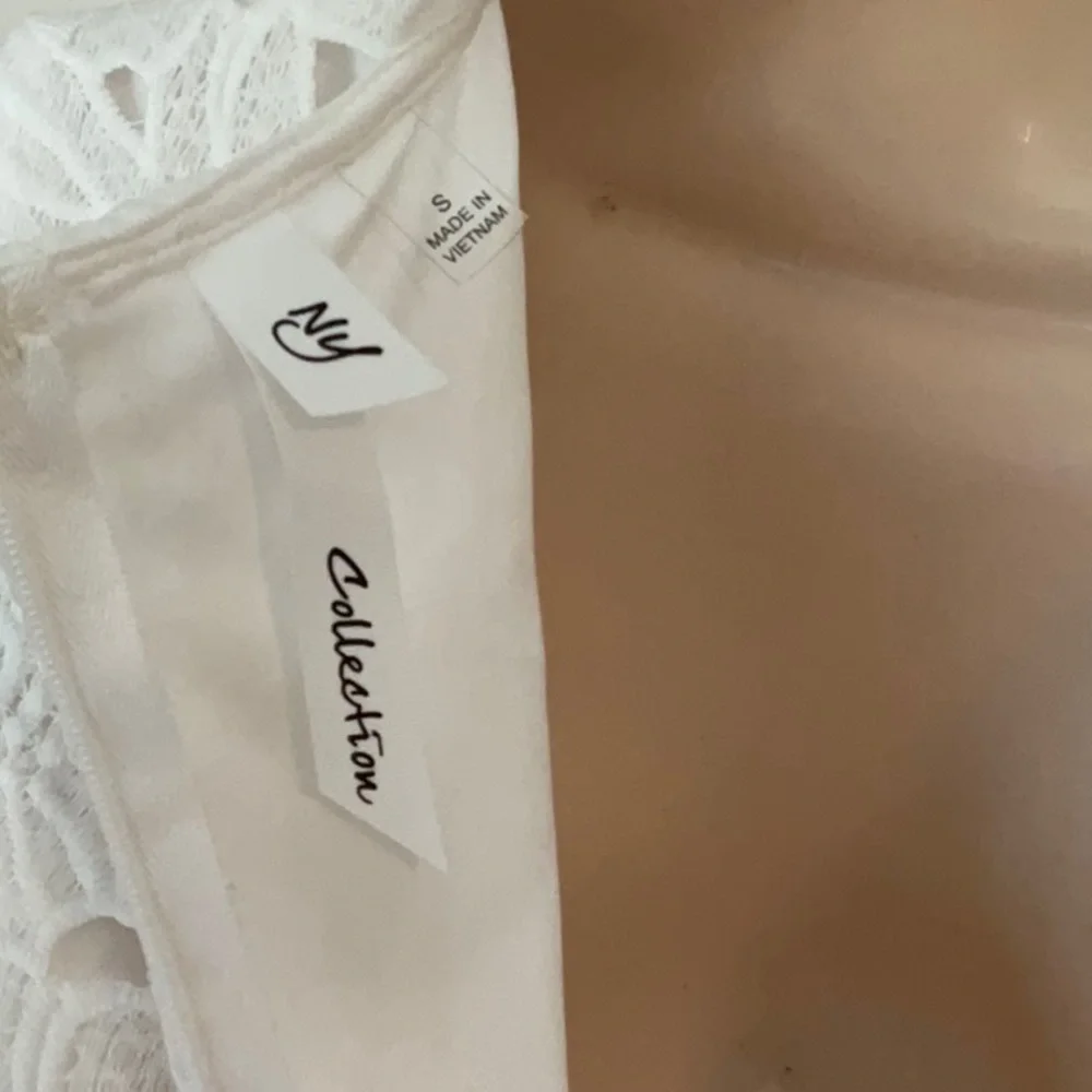 NY Collection Elegant White Lace Evening Gown size S - Picture 7 of 12